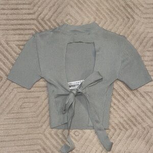 Zara Gray/Blue Women's Tie Top
worn once
size s
